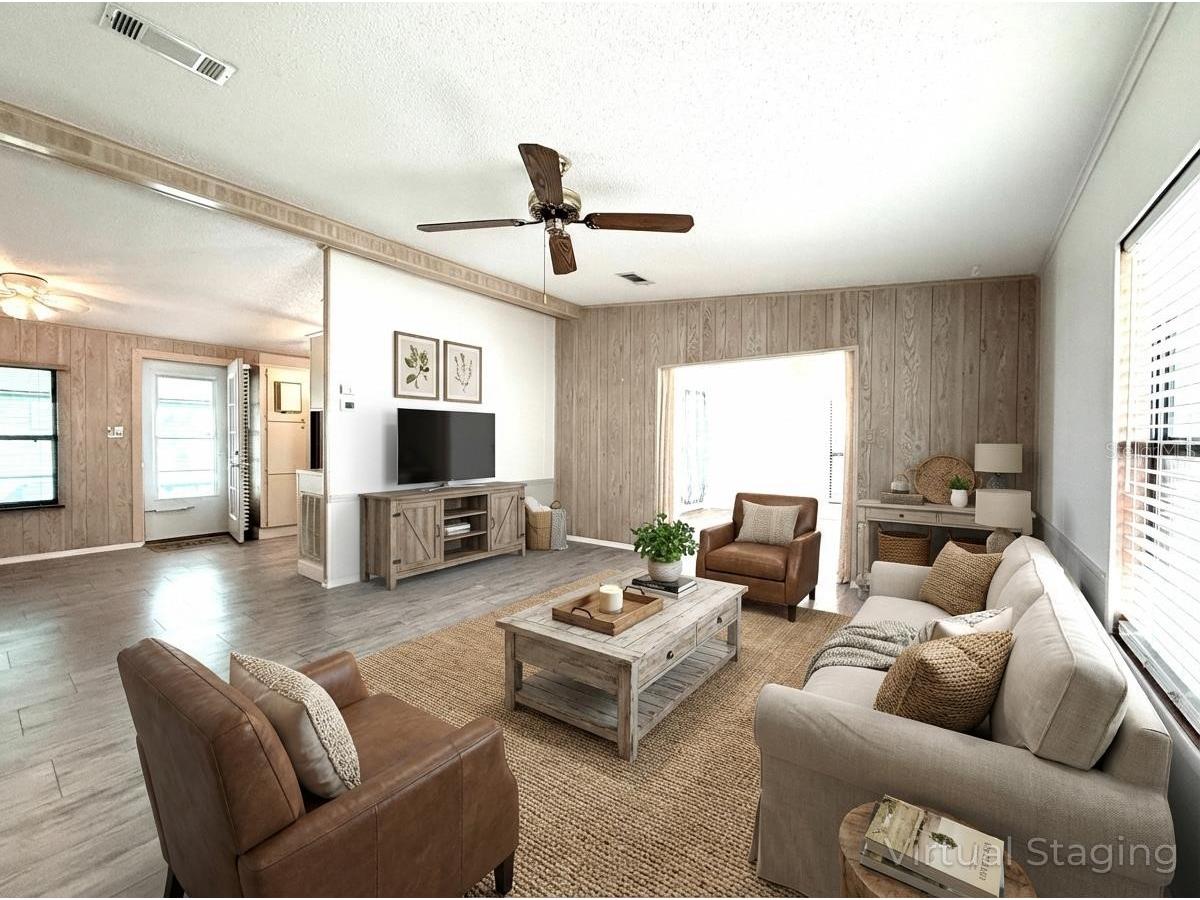 108 N Saint George Circle Apollo Beach FL 33572 TB8474794 image4