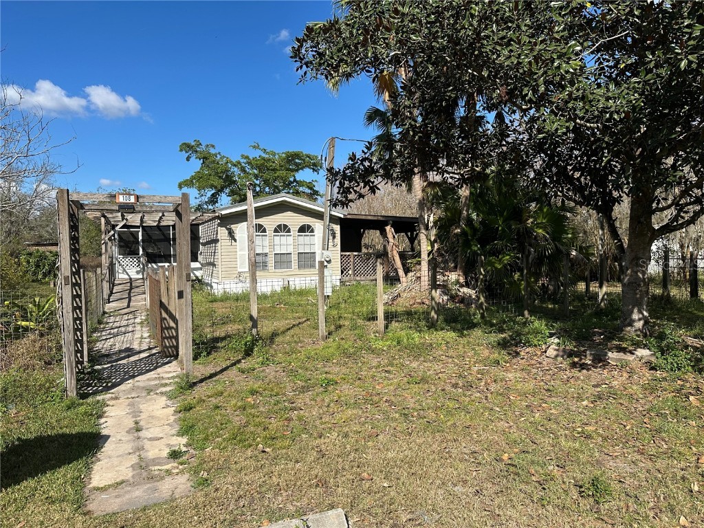 108 Old Welcome Road Lithia FL 33547 B4901828 image1