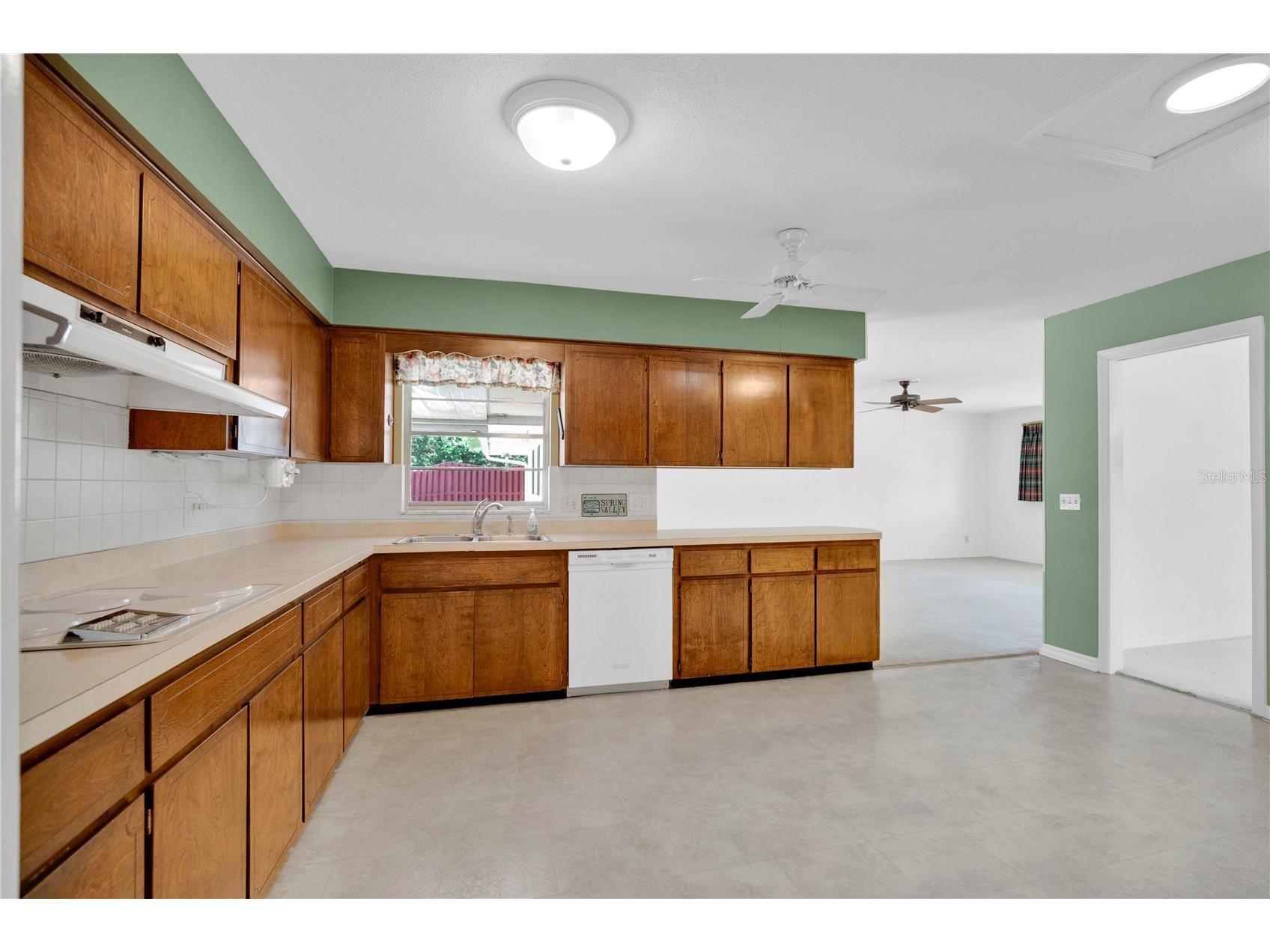 108 Pine Needle Lane Altamonte Springs FL 32714 - Spring Lake O6411557 image11