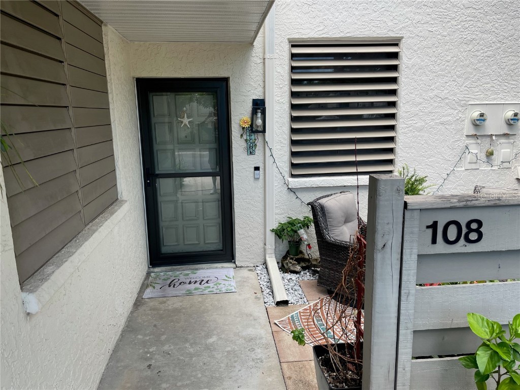 108 Pinehurst Drive Bradenton FL 34210 A4543816 image1