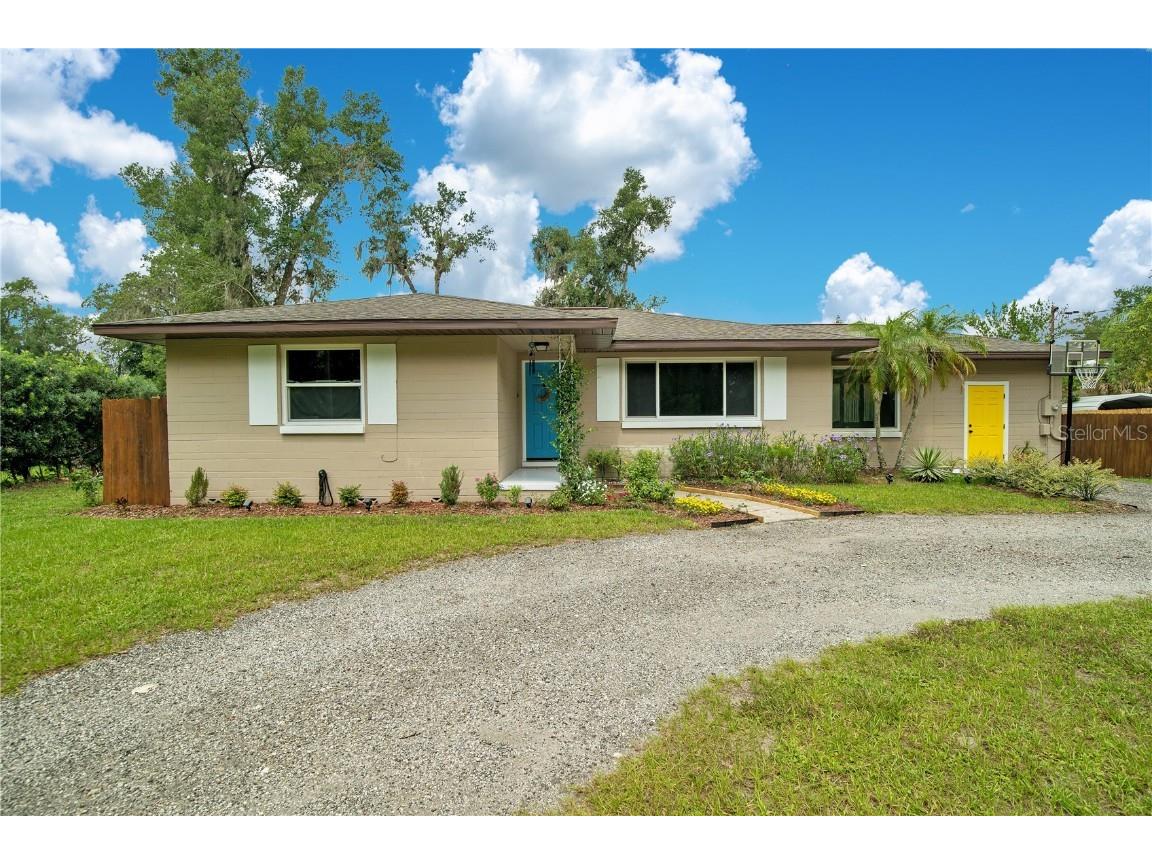 108 S Stone Street Deland FL 32720 O6124114 image1