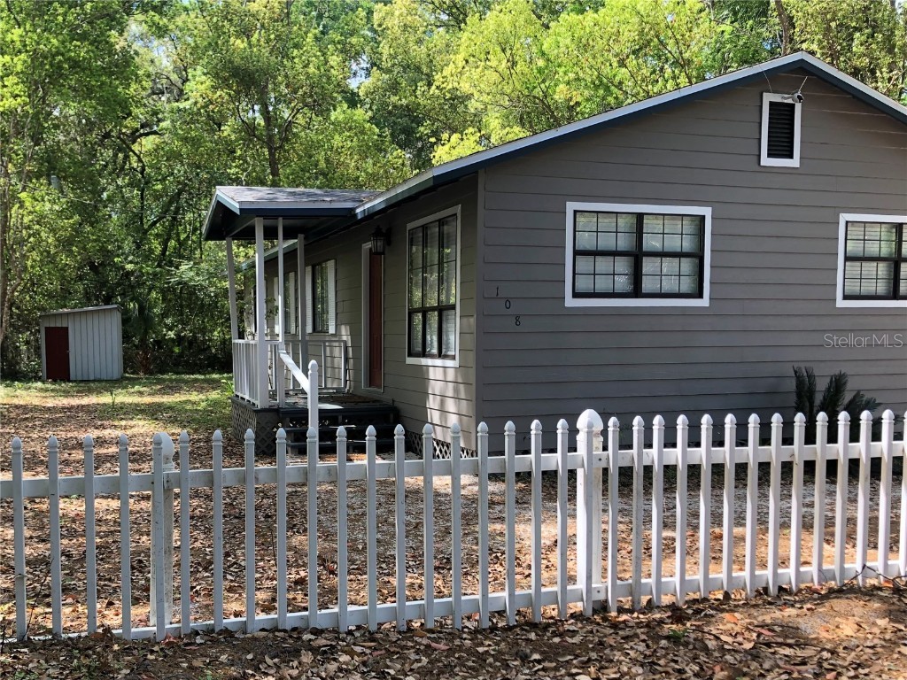 108 SW 8th Street Micanopy FL 32667 A4647122 image1