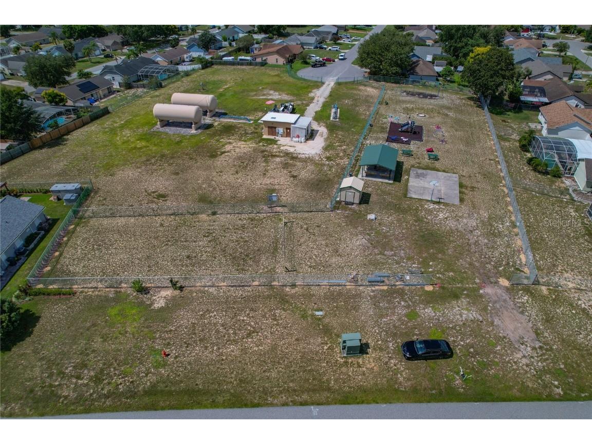 108 Valentino Ct Davenport FL 33837 P4936456 image64