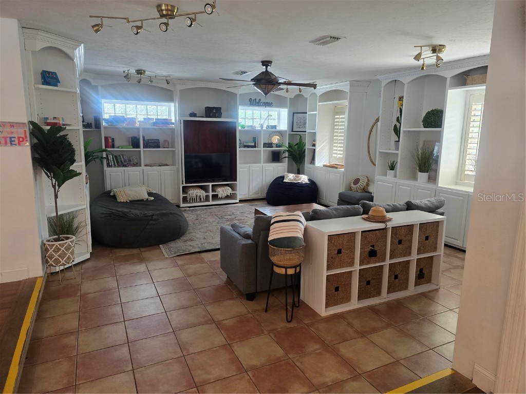 108 W 75th Street Bradenton FL 34209 W7875912 image13