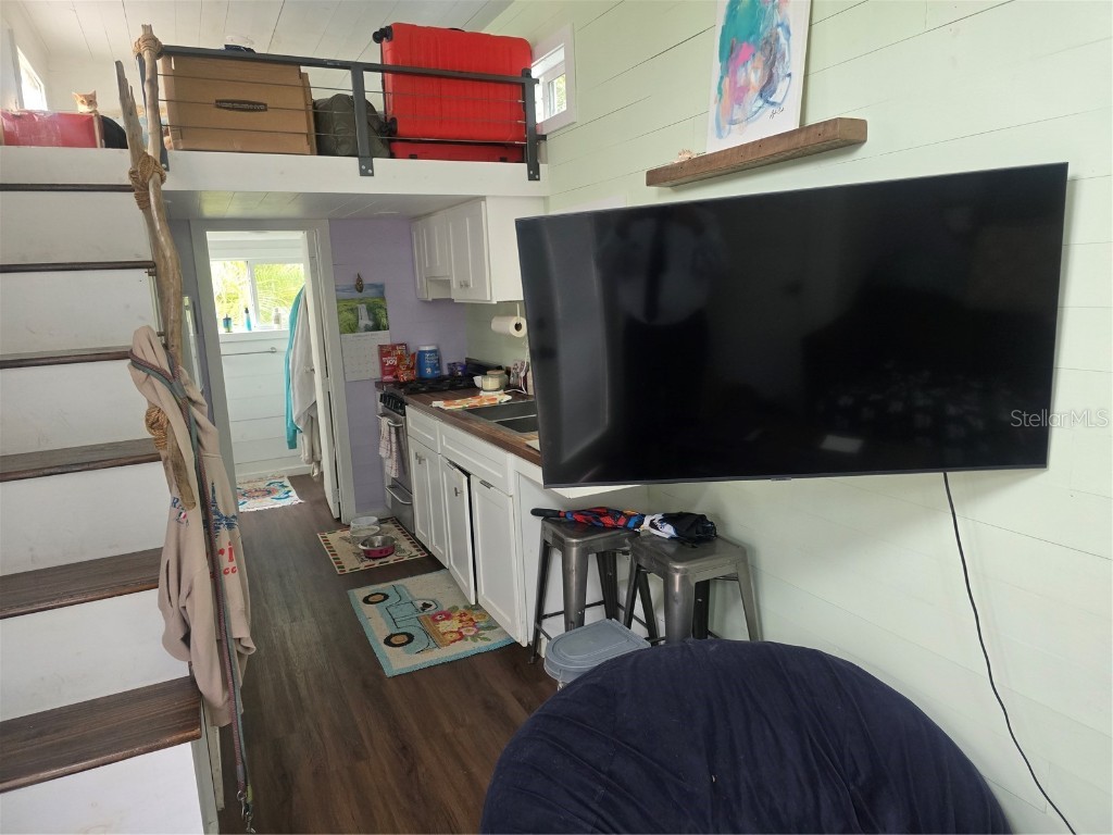 108 W 75th Street Bradenton FL 34209 W7875912 image36