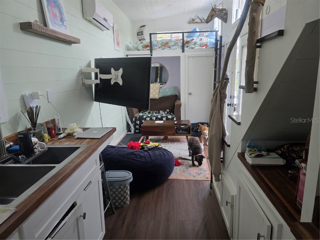 108 W 75th Street Bradenton FL 34209 W7875912 image37