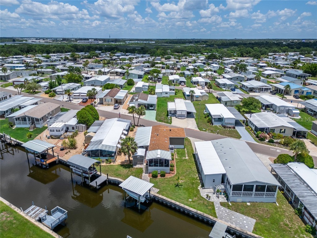 108 W Saint Annes Circle Apollo Beach FL 33572 TB8396680 image22