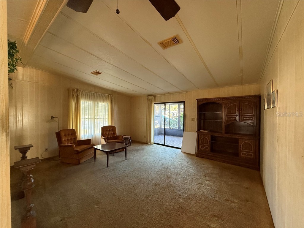 108 Winterberry Avenue Wildwood FL 34785 - LAKE OKAHUMPKA G5105262 image5