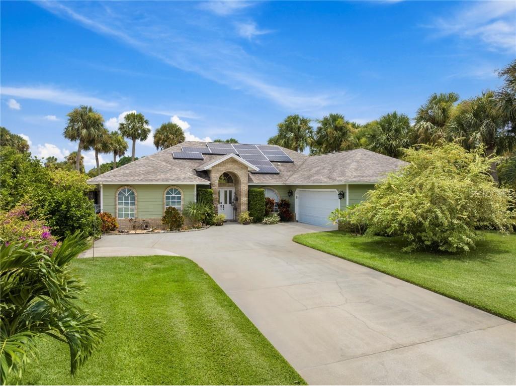 1080 4th Court SW Vero Beach FL 32962 P4935564 image1