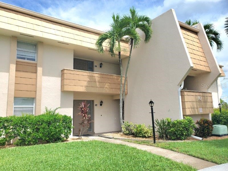 1080 Bal Harbor Boulevard #10A Punta Gorda FL 33950 C7514932 image1