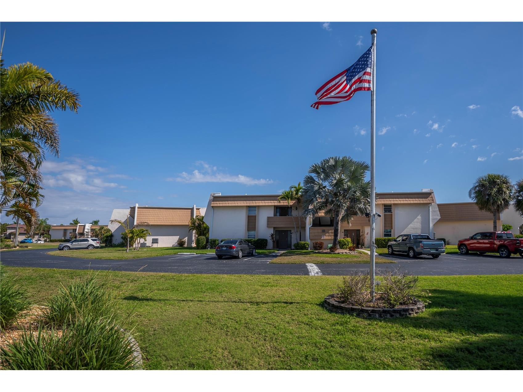 1080 Bal Harbor Boulevard #10C Punta Gorda FL 33950 C7522709 image1