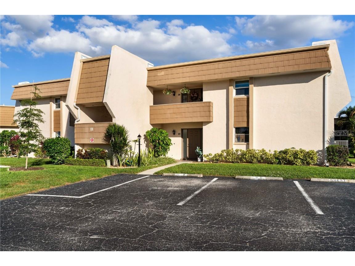 1080 Bal Harbor Boulevard #11B Punta Gorda FL 33950 C7516837 image1