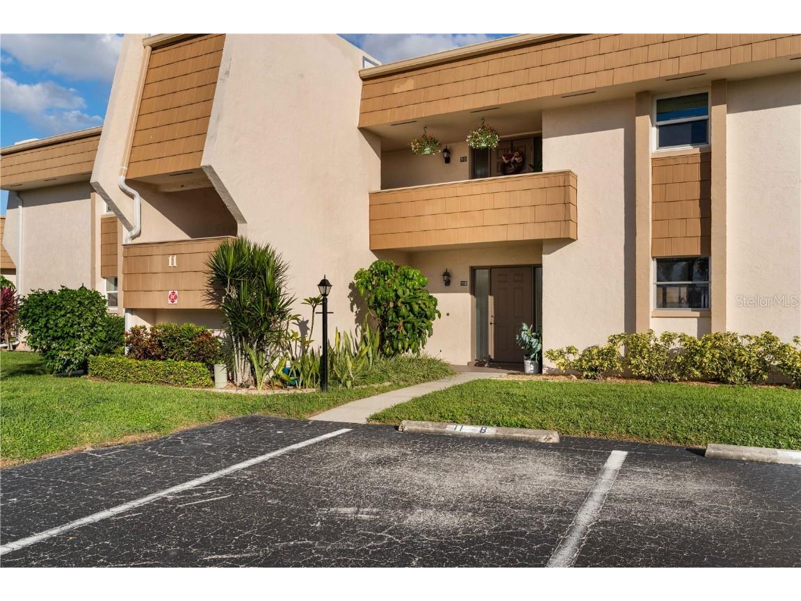 1080 Bal Harbor Boulevard #11B Punta Gorda FL 33950 C7516837 image15