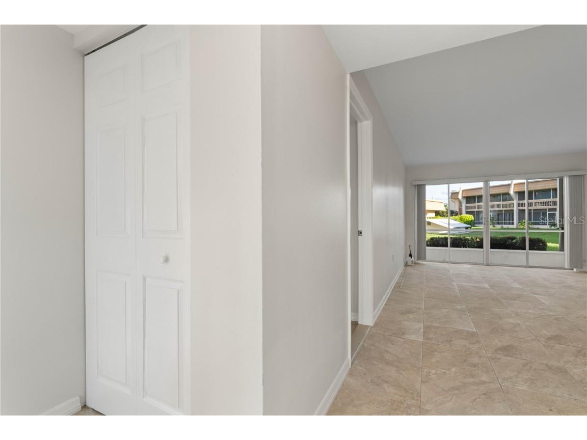 1080 Bal Harbor Boulevard #11B Punta Gorda FL 33950 C7516837 image17