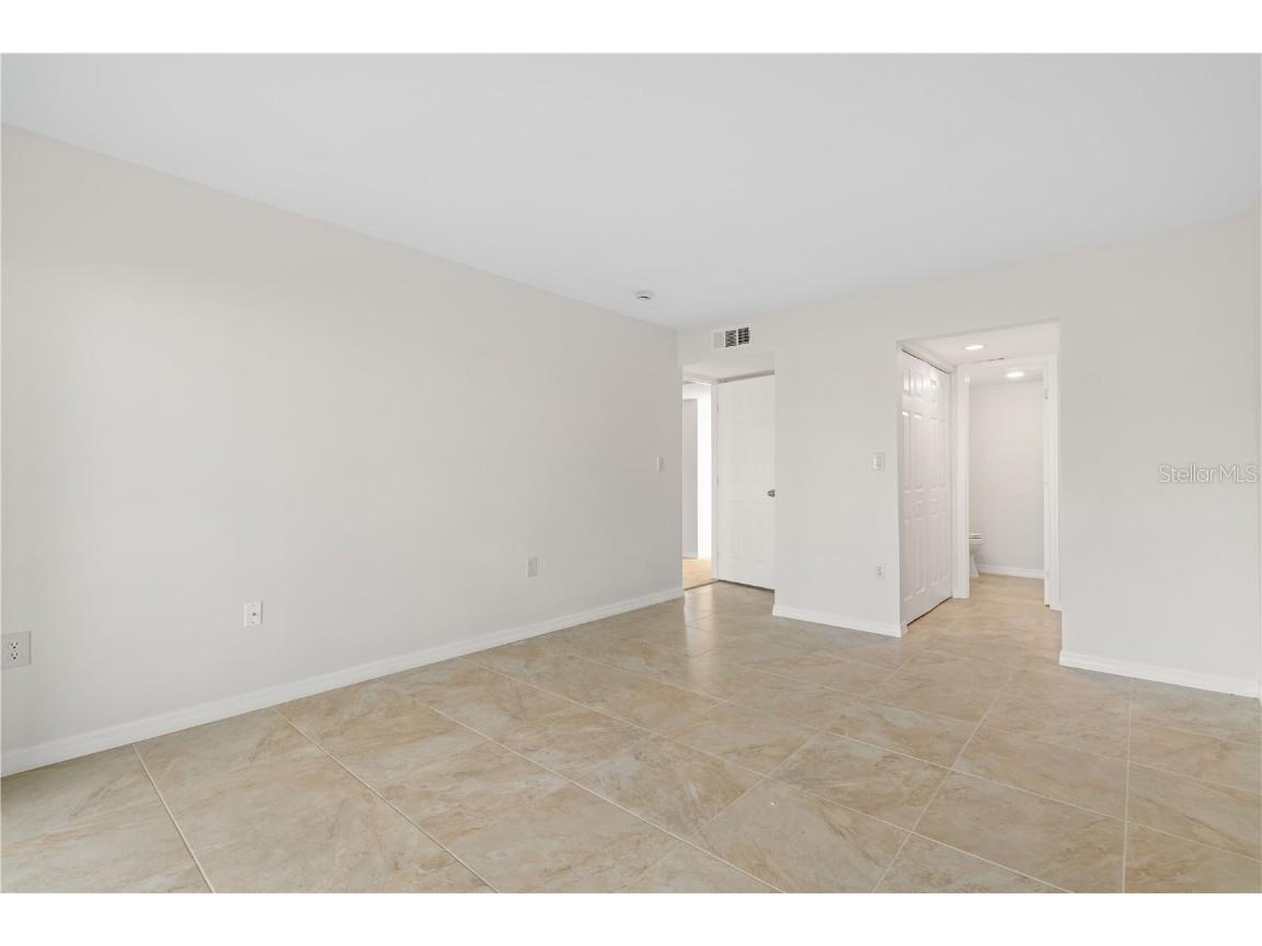 1080 Bal Harbor Boulevard #11B Punta Gorda FL 33950 C7516837 image25