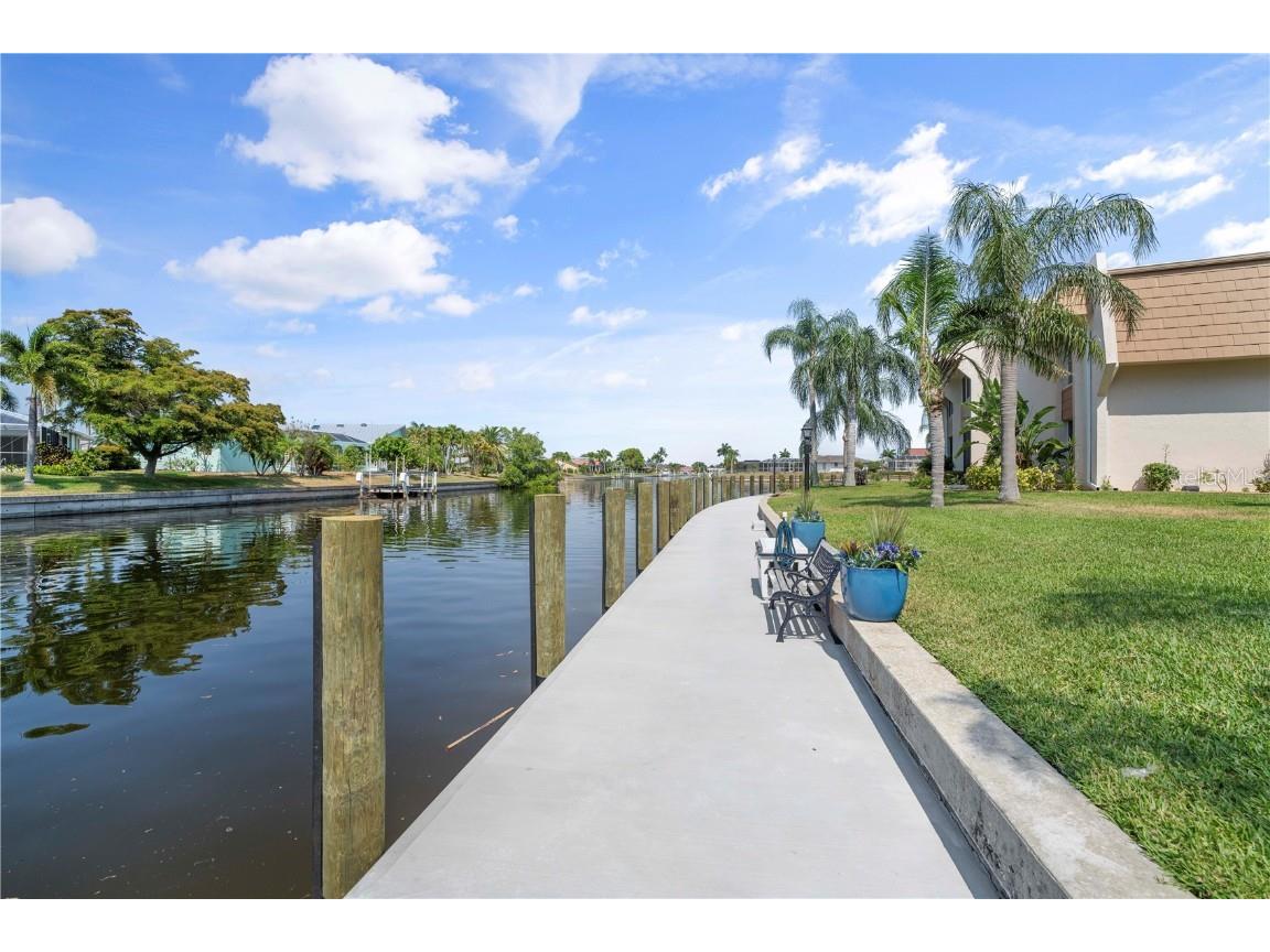 1080 Bal Harbor Boulevard #11B Punta Gorda FL 33950 C7516837 image36