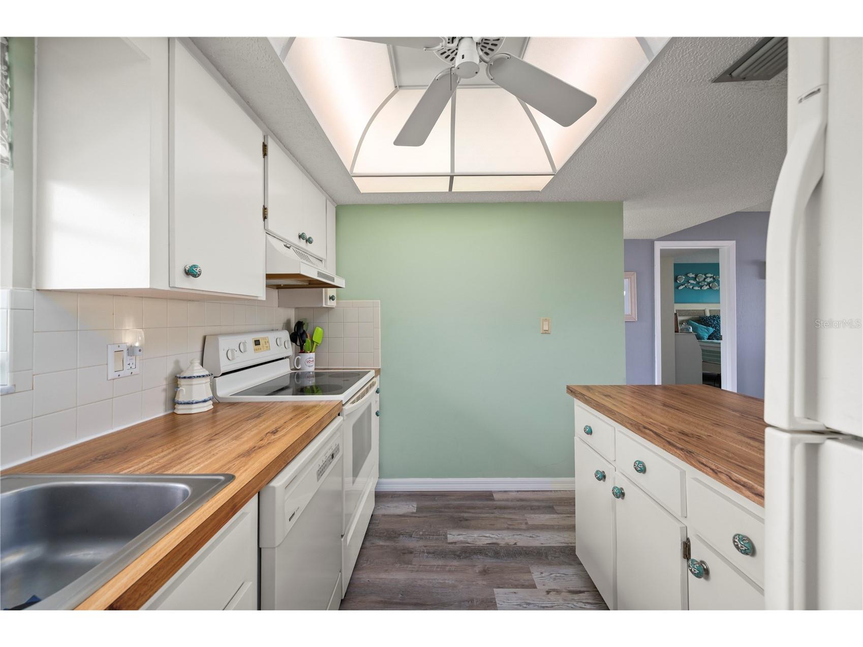 1080 Bal Harbor Boulevard #9D Punta Gorda FL 33950 C7526978 image10