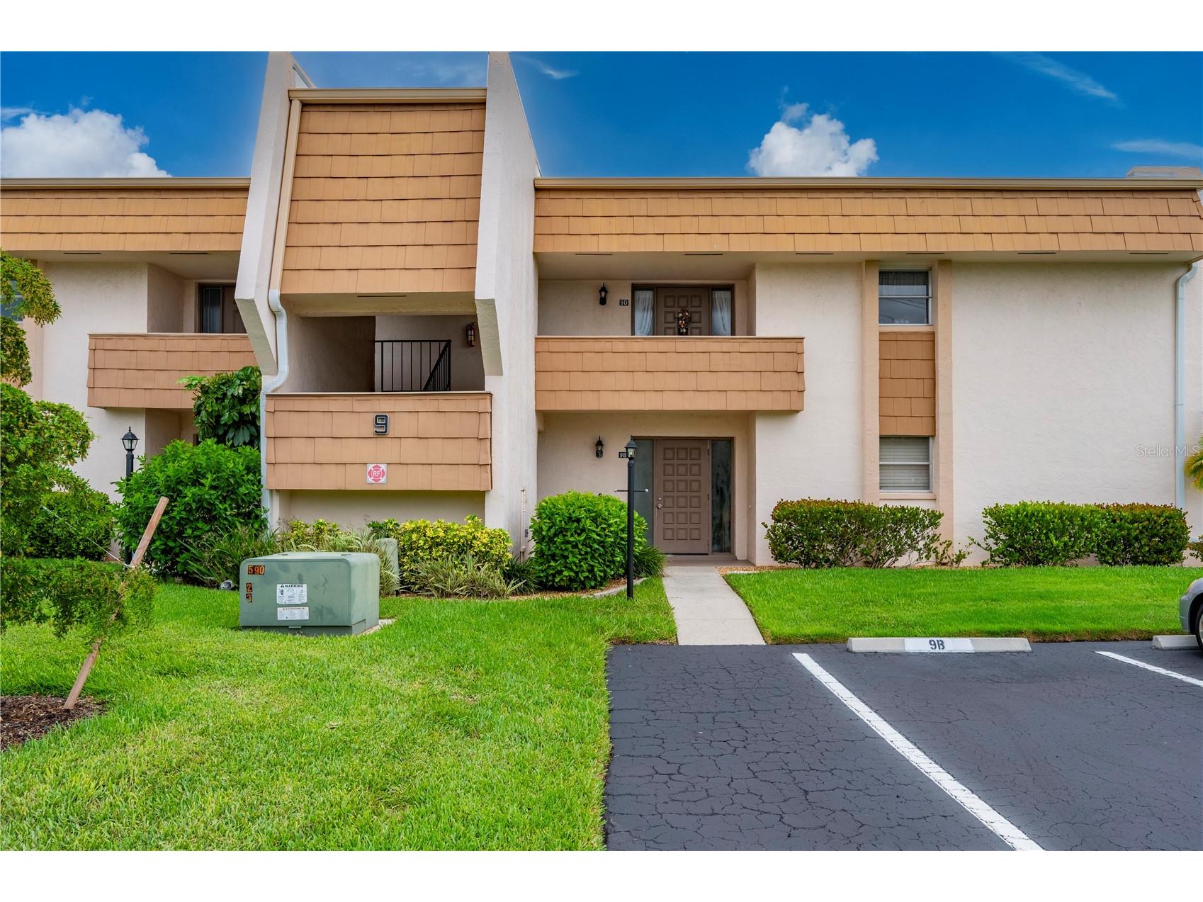 1080 Bal Harbor Boulevard #9D Punta Gorda FL 33950 C7526978 image2