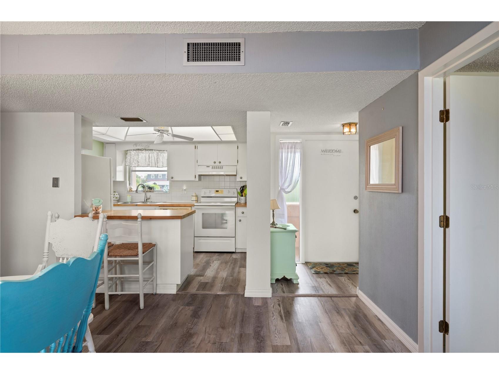 1080 Bal Harbor Boulevard #9D Punta Gorda FL 33950 C7526978 image6