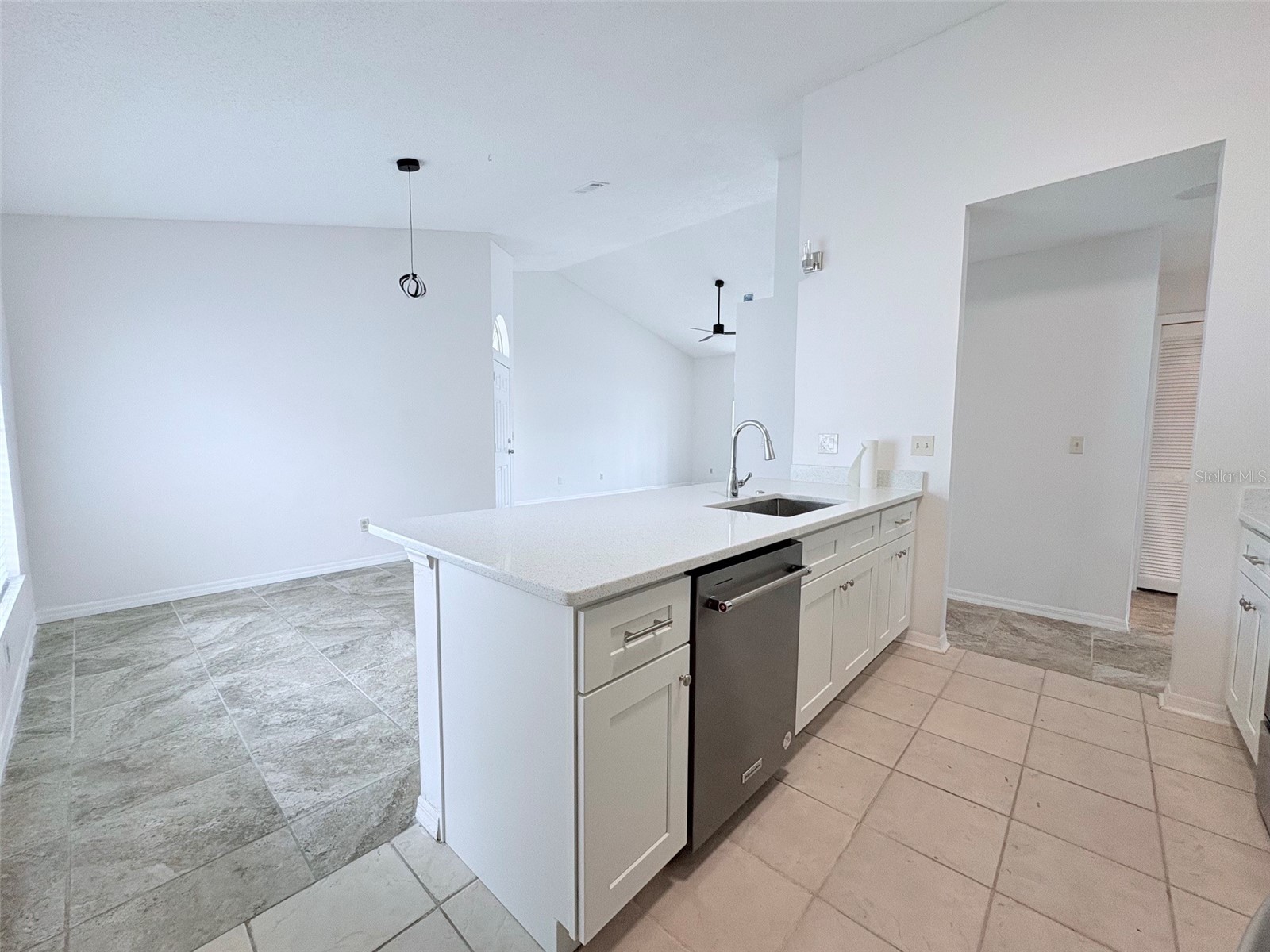 1080 Covington Street Oviedo FL 32765 TB8514062 image6