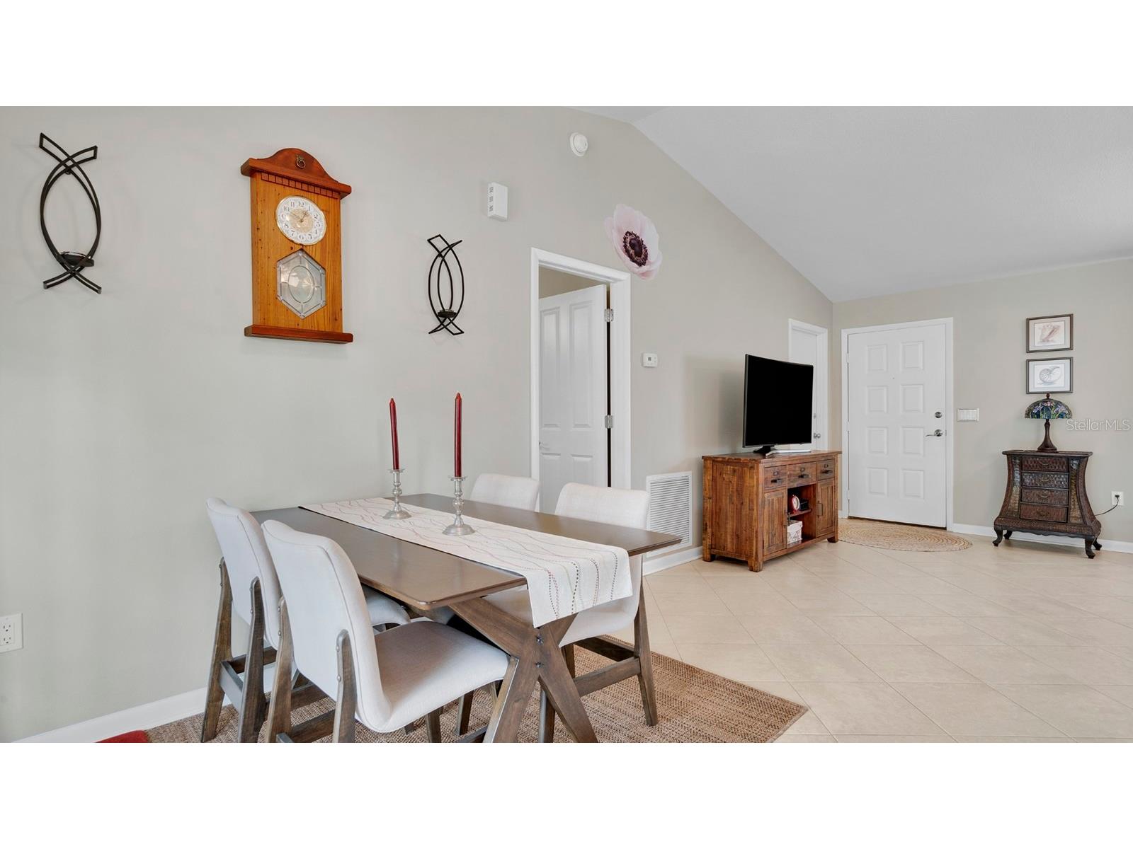 1080 Hammacher Avenue SW Palm Bay FL 32908 O6415945 image4