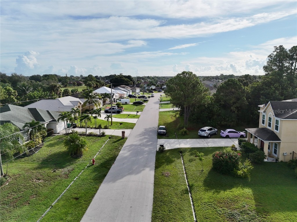 1080 SW Ingrassina Avenue Port Saint Lucie FL 34953 O6343598 image3