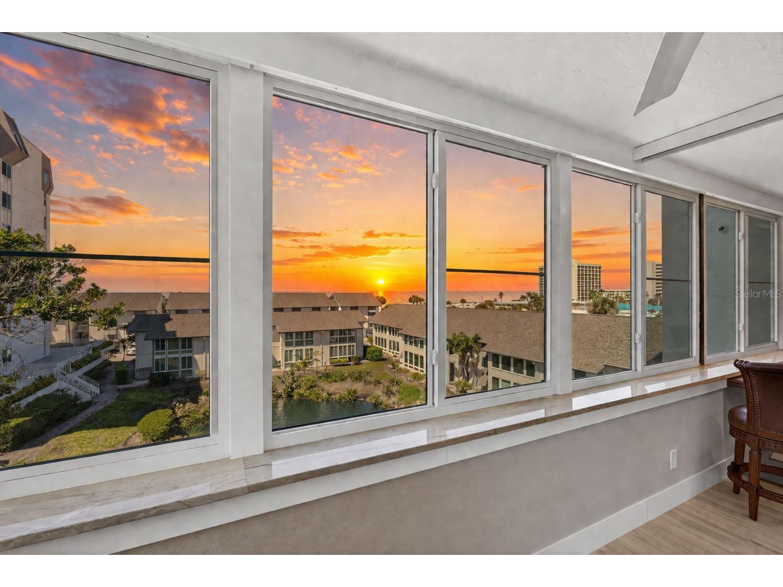 1080 W Peppertree Lane #305A Sarasota FL 34242 A4690895 image1