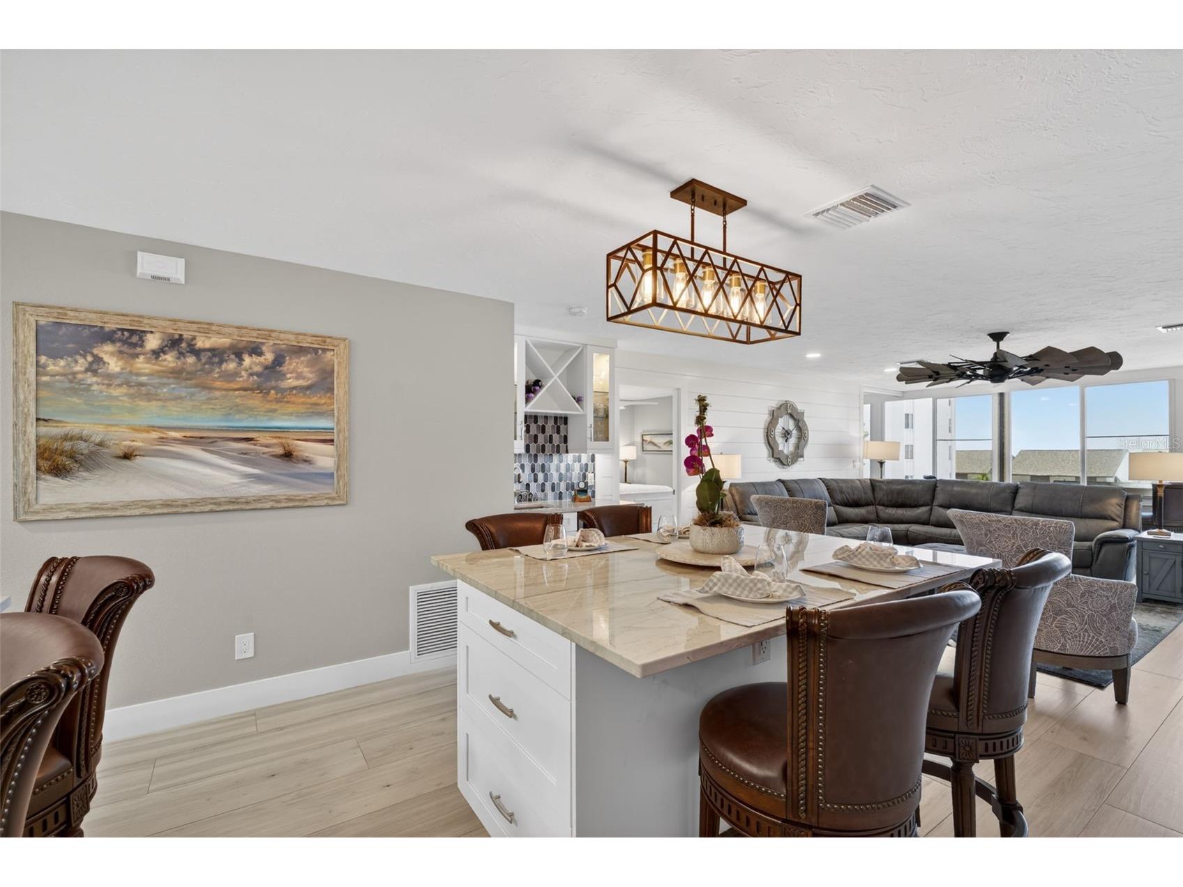 1080 W Peppertree Lane #305A Sarasota FL 34242 A4690895 image14