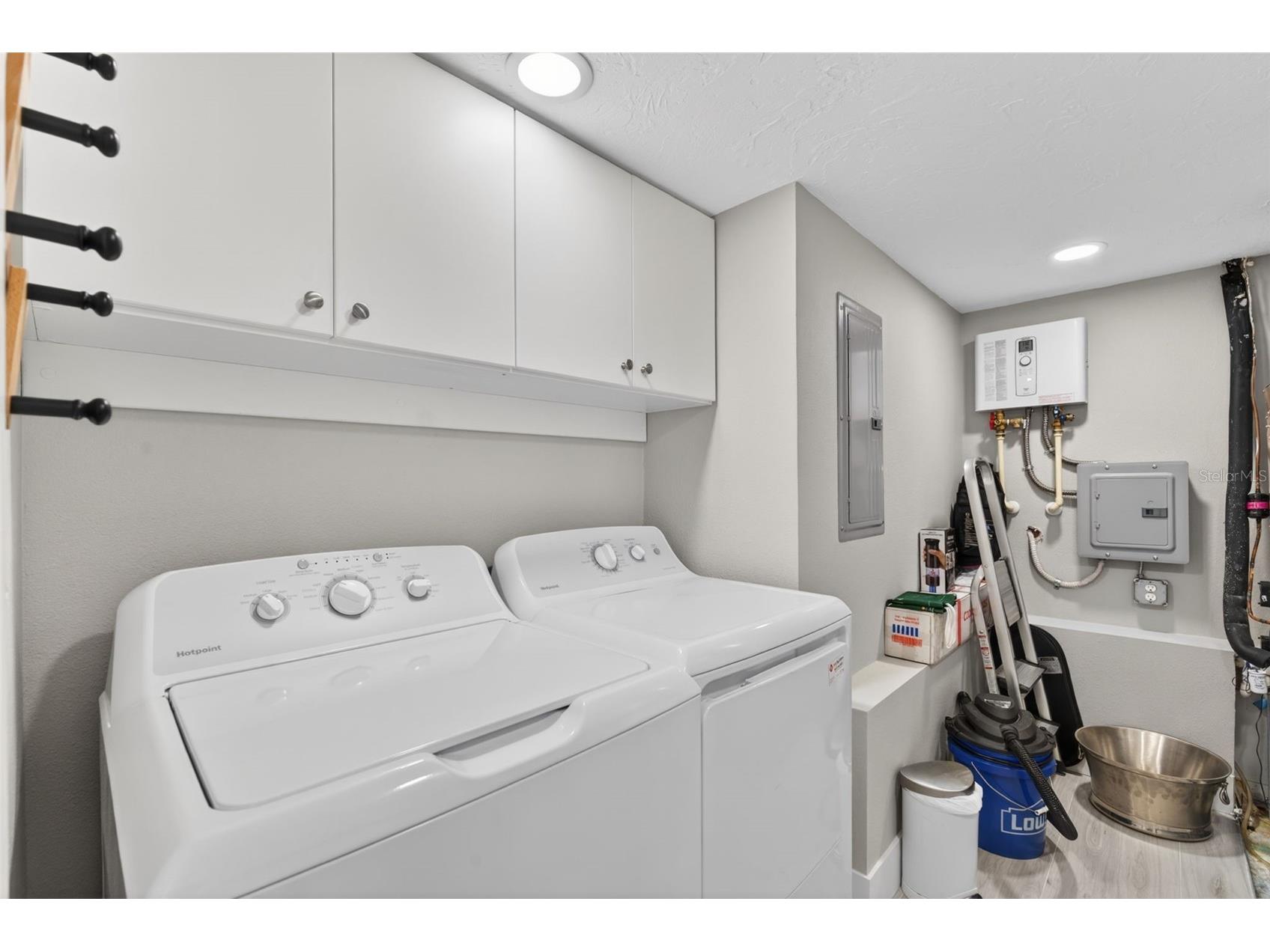 1080 W Peppertree Lane #305A Sarasota FL 34242 A4690895 image38