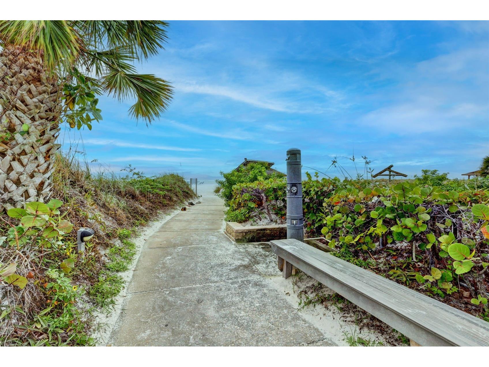 1080 W Peppertree Lane #305A Sarasota FL 34242 A4690895 image44