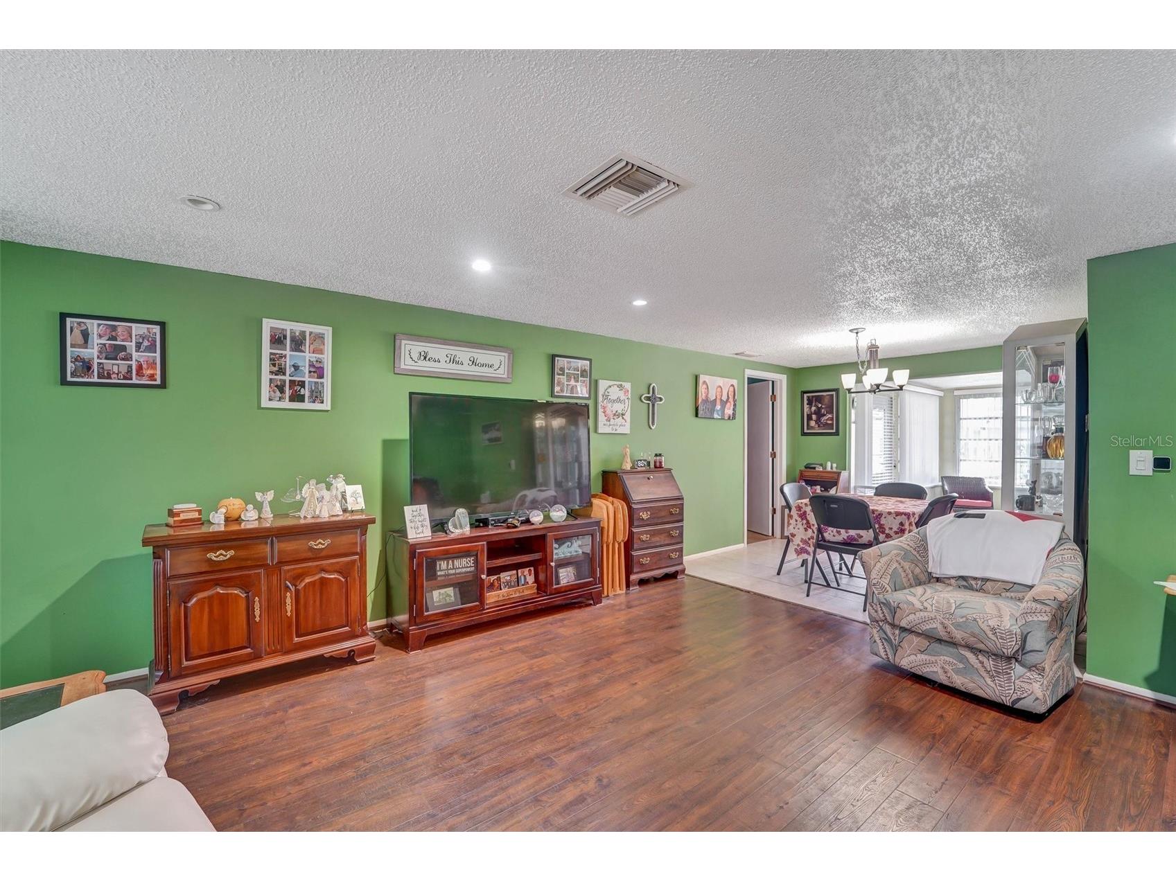 10800 Los Santos Drive Port Richey FL 34668 W7887679 image4