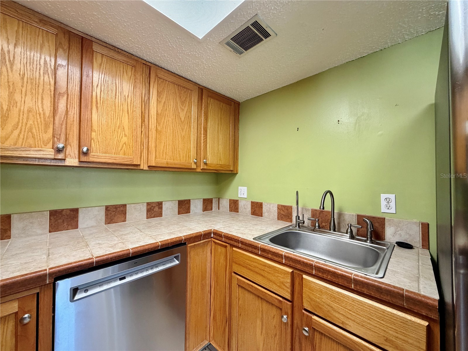 10800 Us Highway 19 N #236 Pinellas Park FL 33782 TB8467299 image7