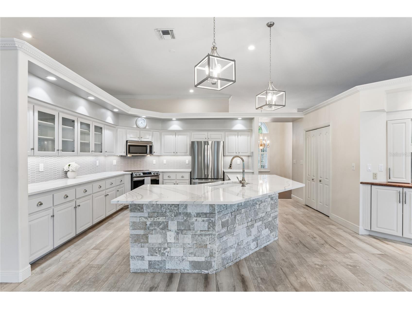 10801 Alico Pass New Port Richey FL 34655 W7884166 image16