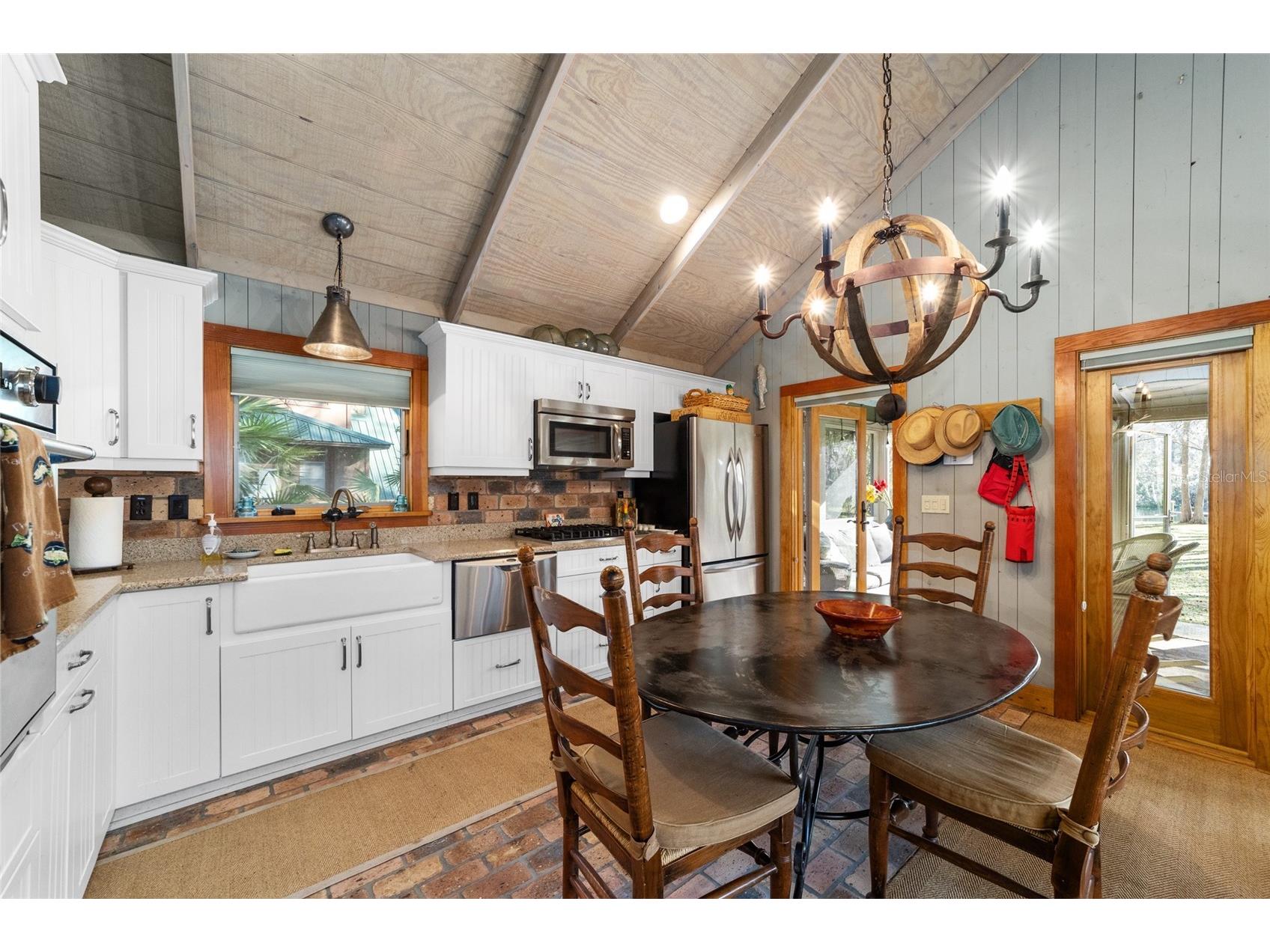 10801 SW 185th Terrace Dunnellon FL 34432 - RAINBOW RIVER TB8418268 image16