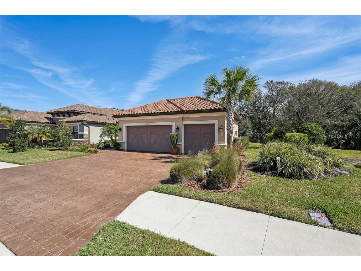 10802 Seasons Way Palmetto FL 34221 A4677078 image2