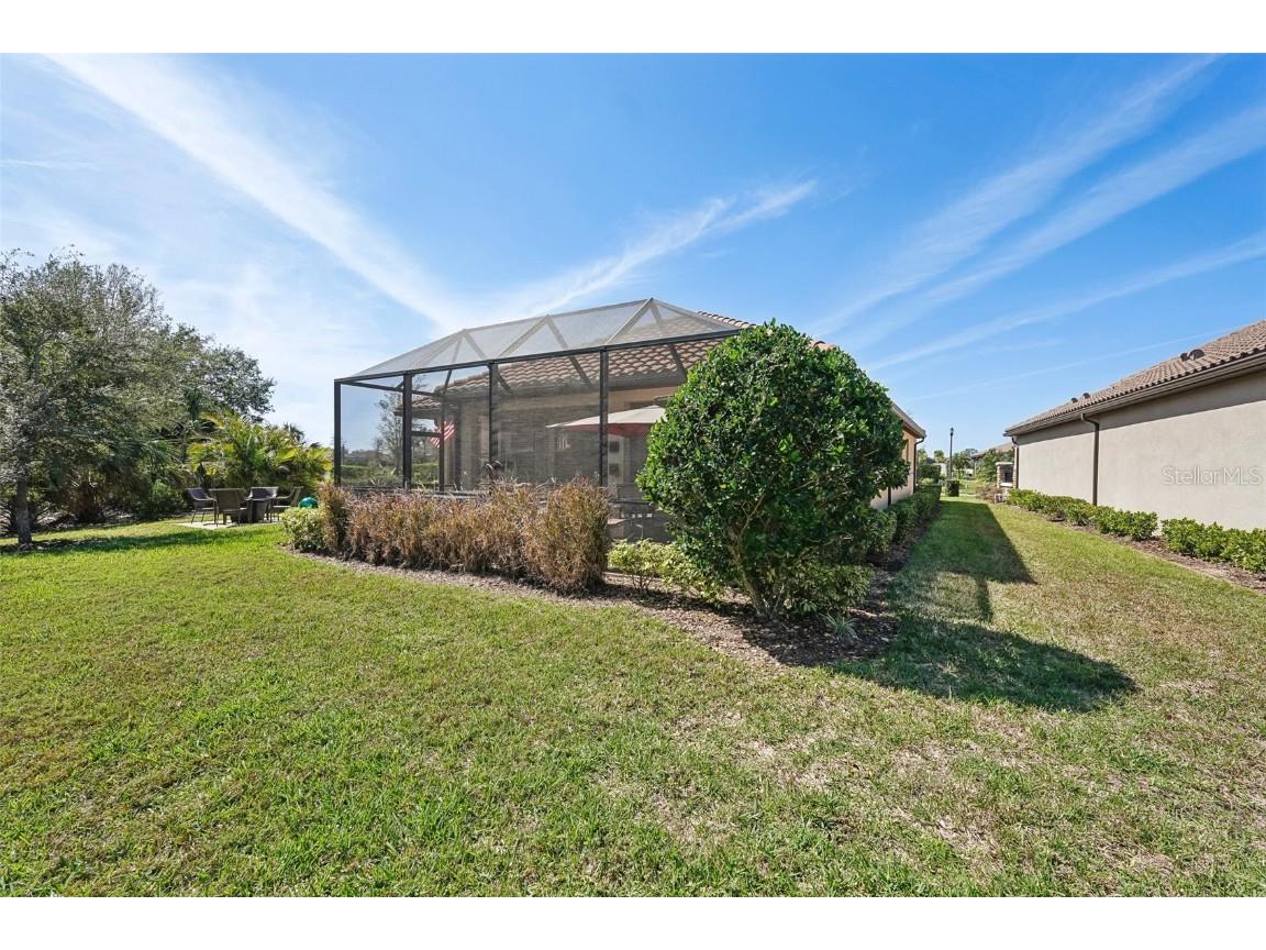 10802 Seasons Way Palmetto FL 34221 A4677078 image40