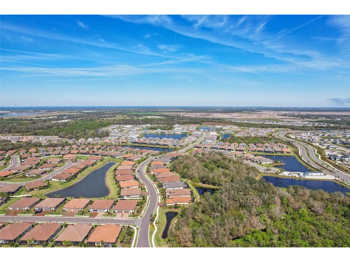 10802 Seasons Way Palmetto FL 34221 A4677078 image52