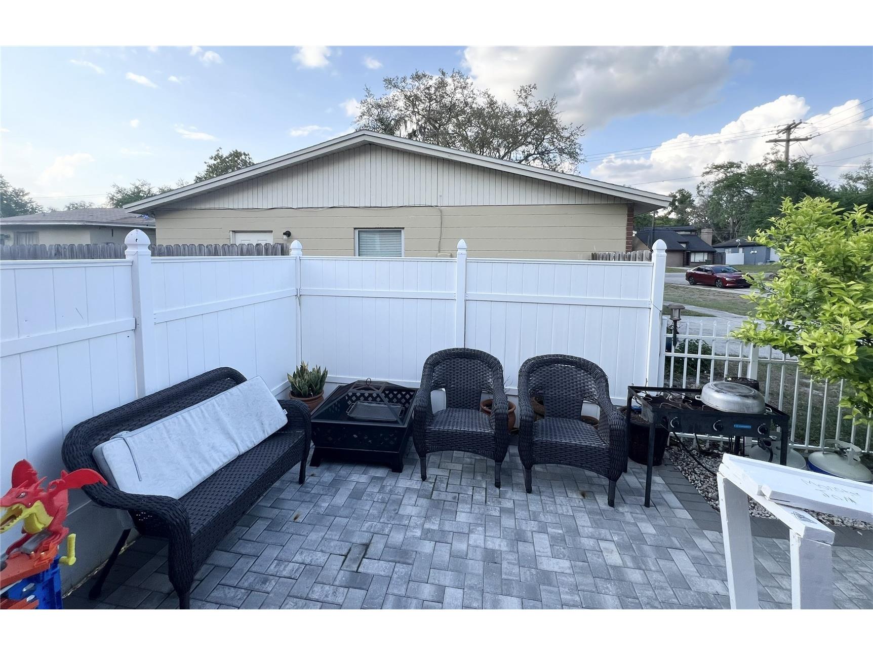 10804 N Myrtle Street Tampa FL 33617 TB8490732 image17