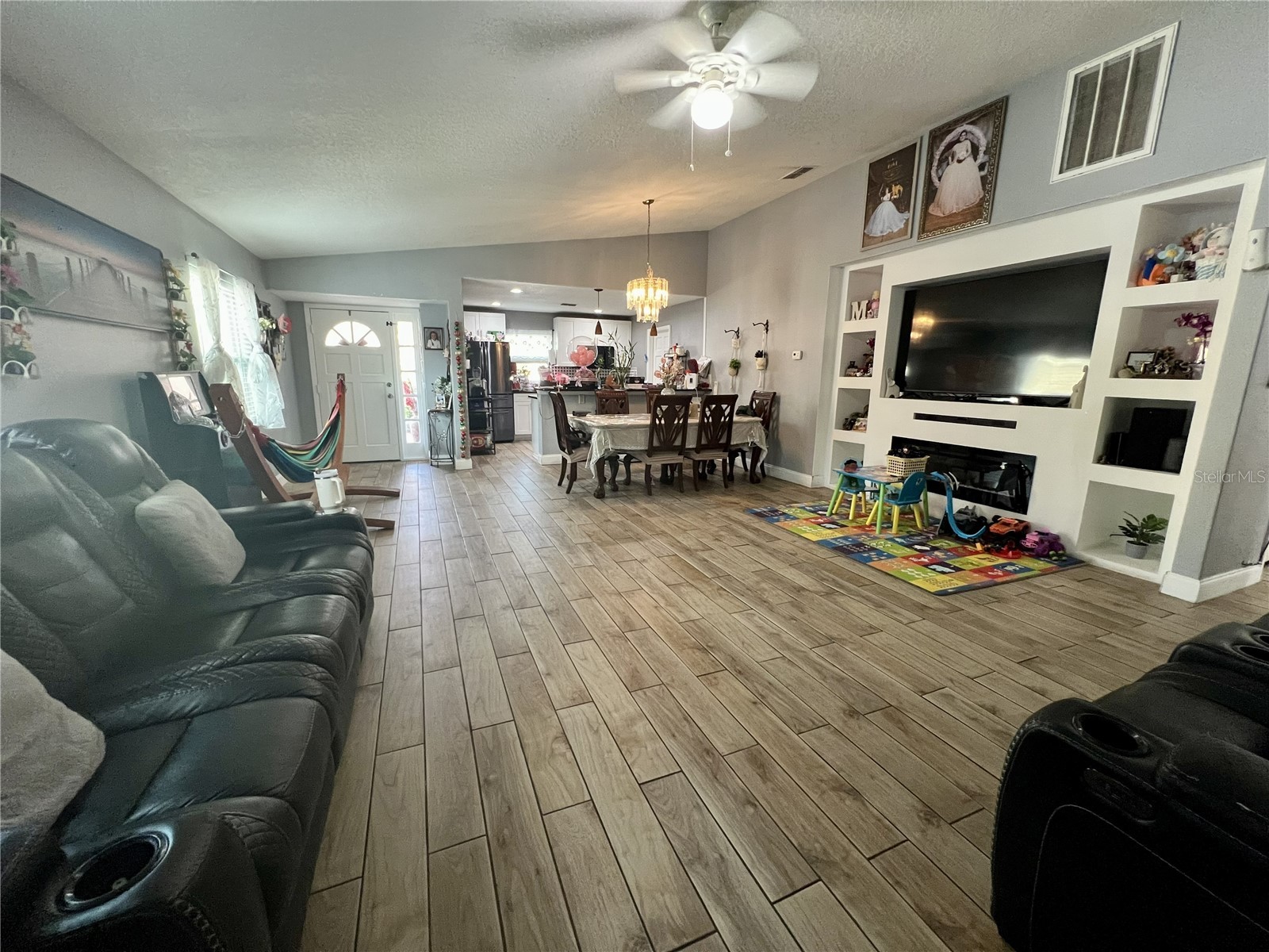 10804 N Myrtle Street Tampa FL 33617 TB8490732 image4