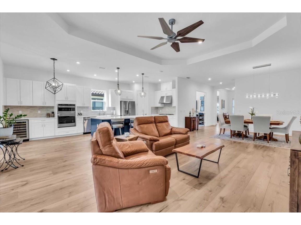 10804 Wicker Park Place Palmetto FL 34221 A4663457 image9