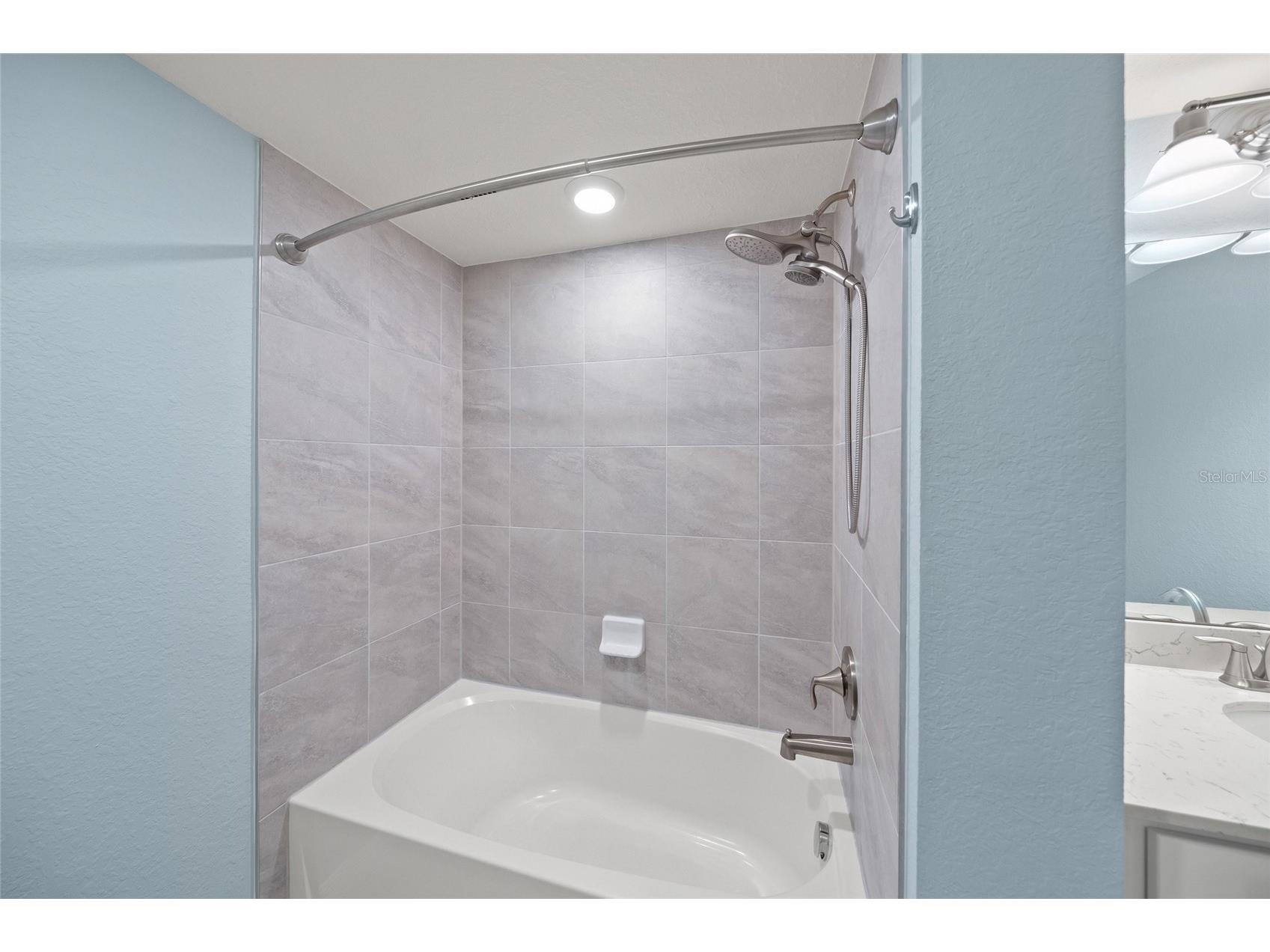 10805 Tarflower Drive #102 Venice FL 34293 A4686103 image27