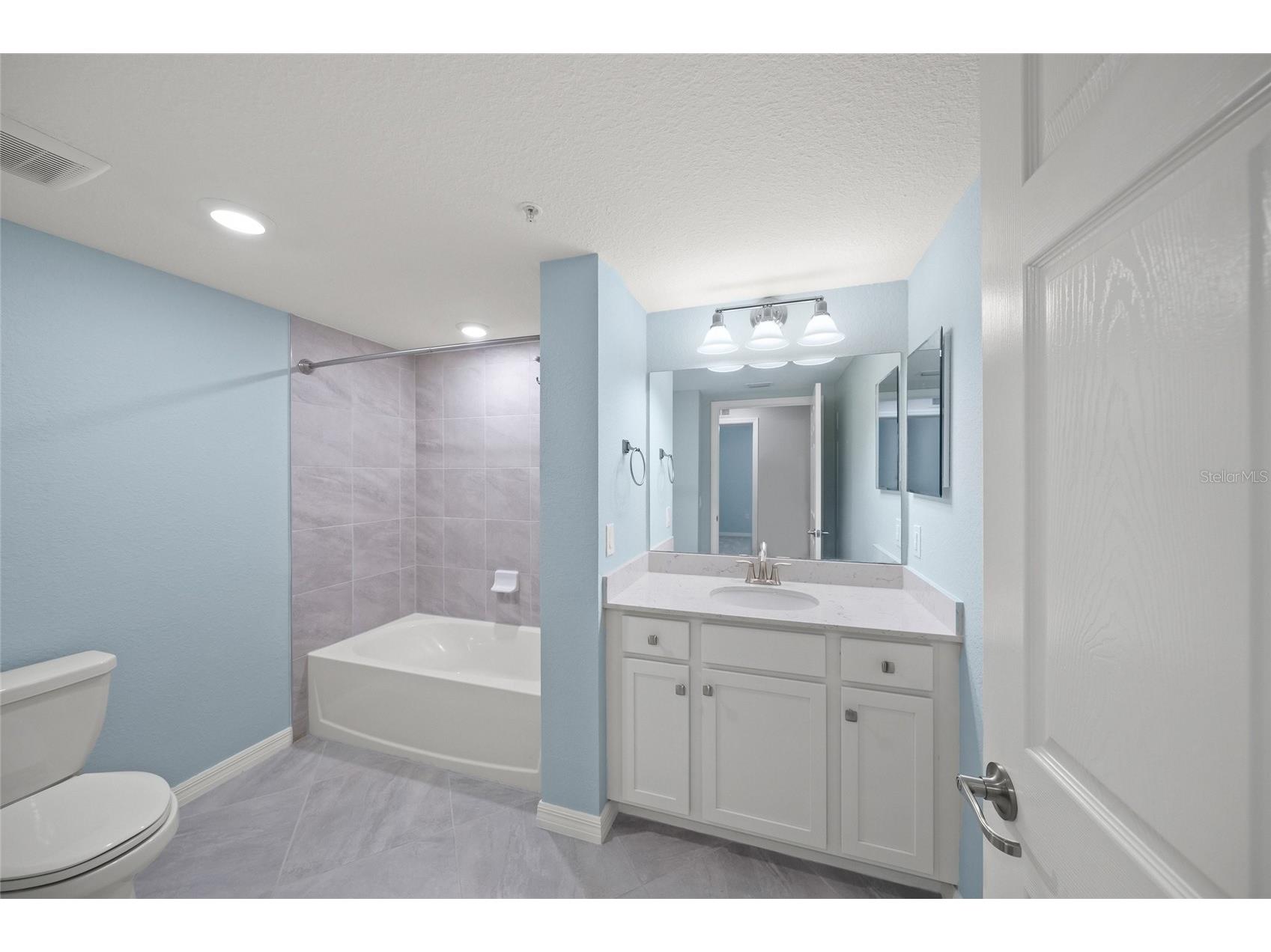 10805 Tarflower Drive #102 Venice FL 34293 A4686103 image28