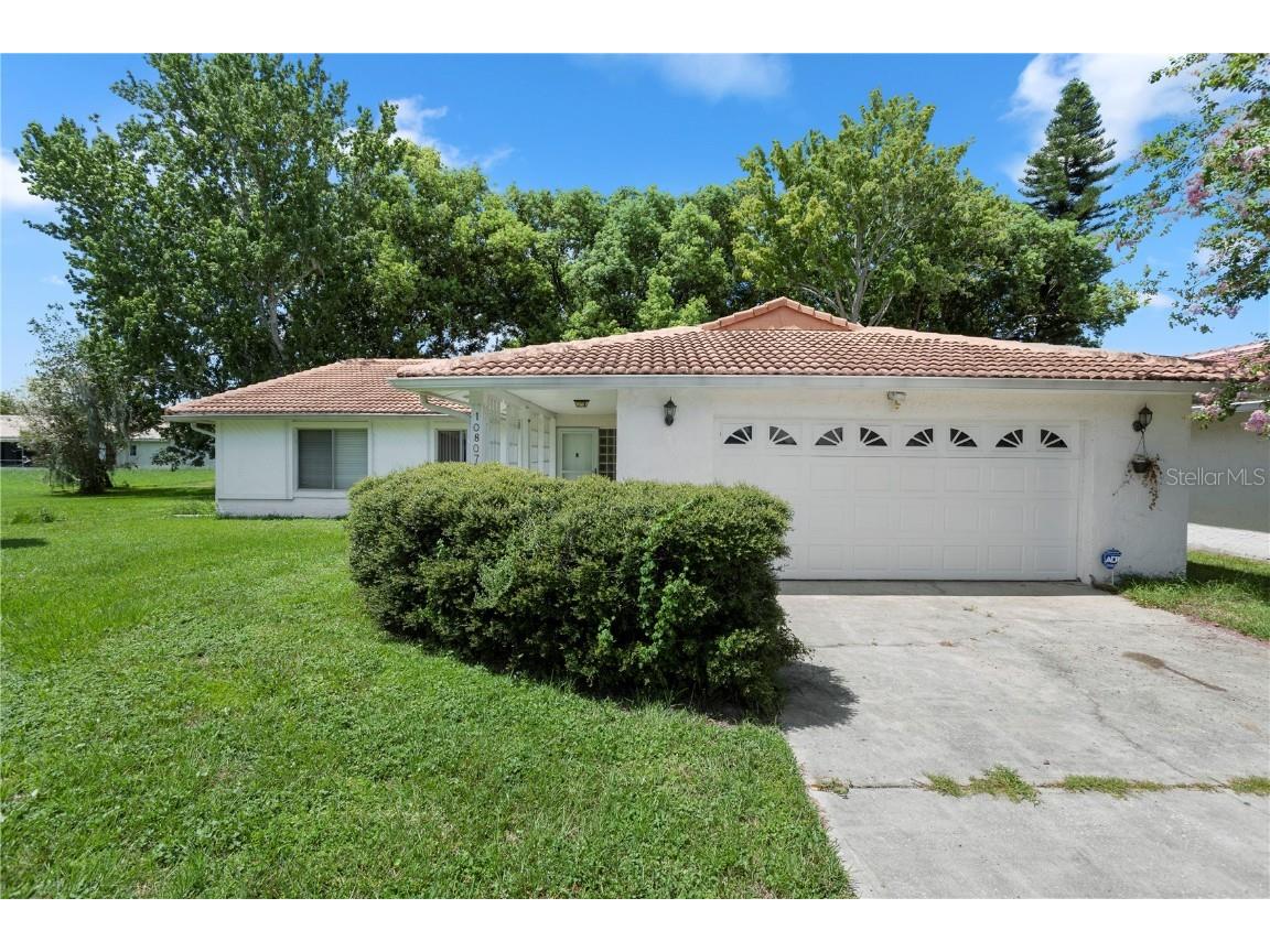 10807 Wheaton Court Orlando FL 32821 O6222172 image1