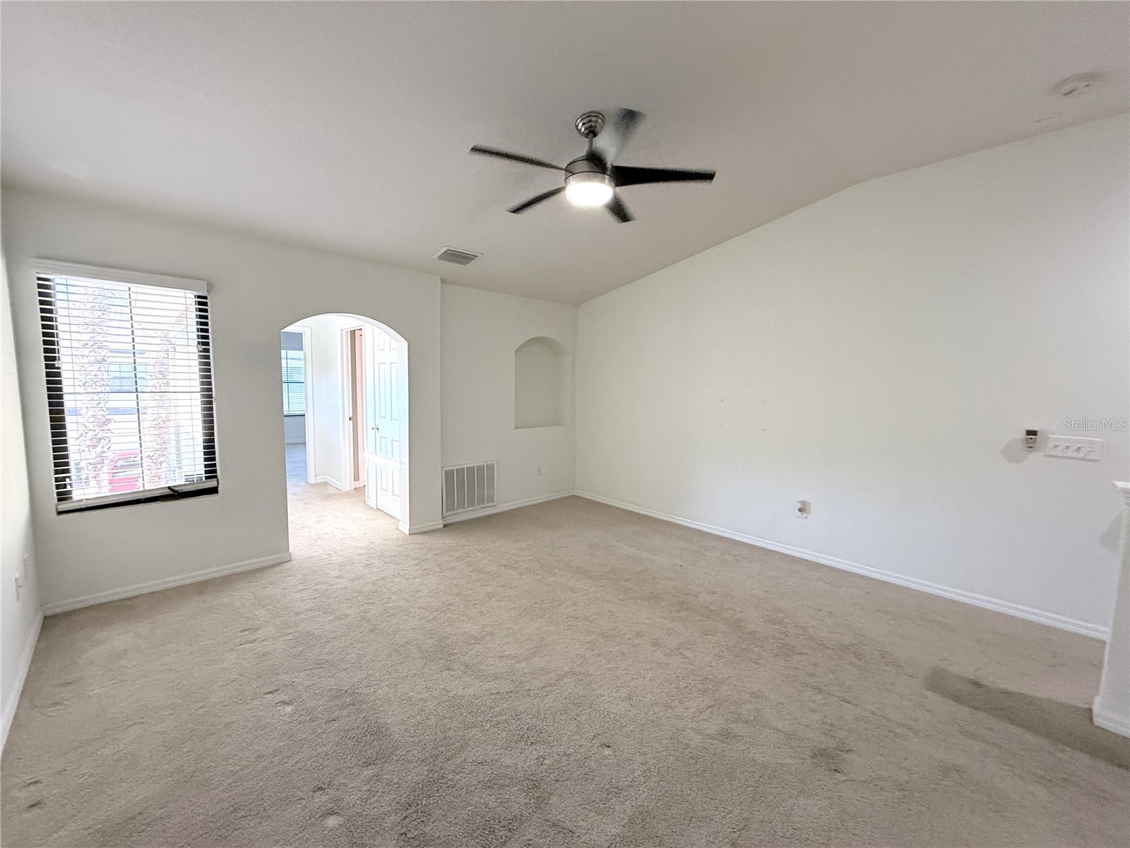 1081 118th Terrace N Saint Petersburg FL 33716 TB8504121 image16
