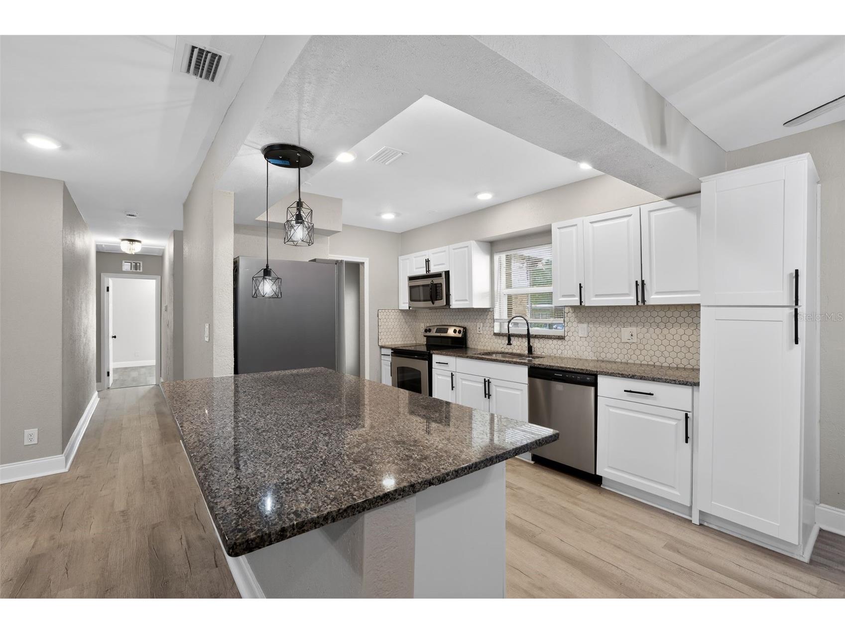 1081 55th Terrace S Saint Petersburg FL 33705 A4690888 image20