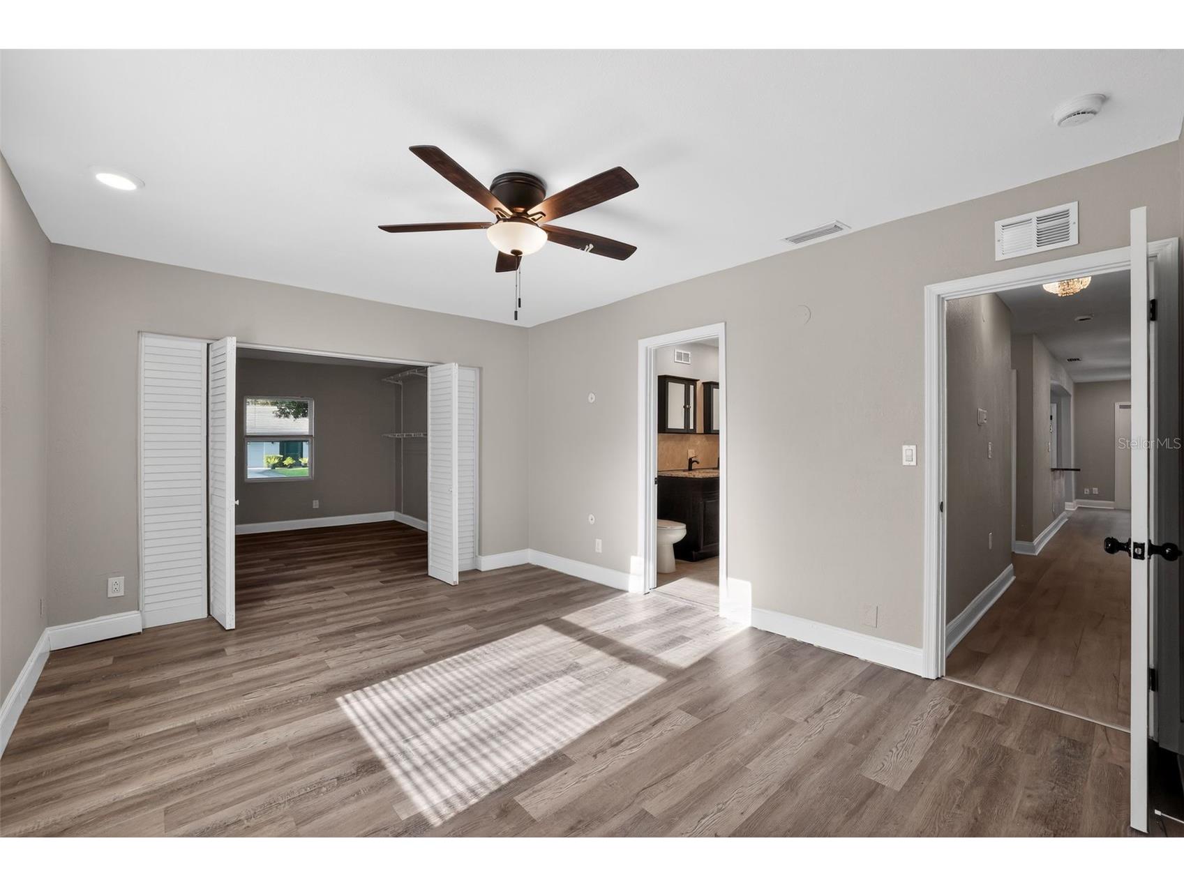 1081 55th Terrace S Saint Petersburg FL 33705 A4690888 image27