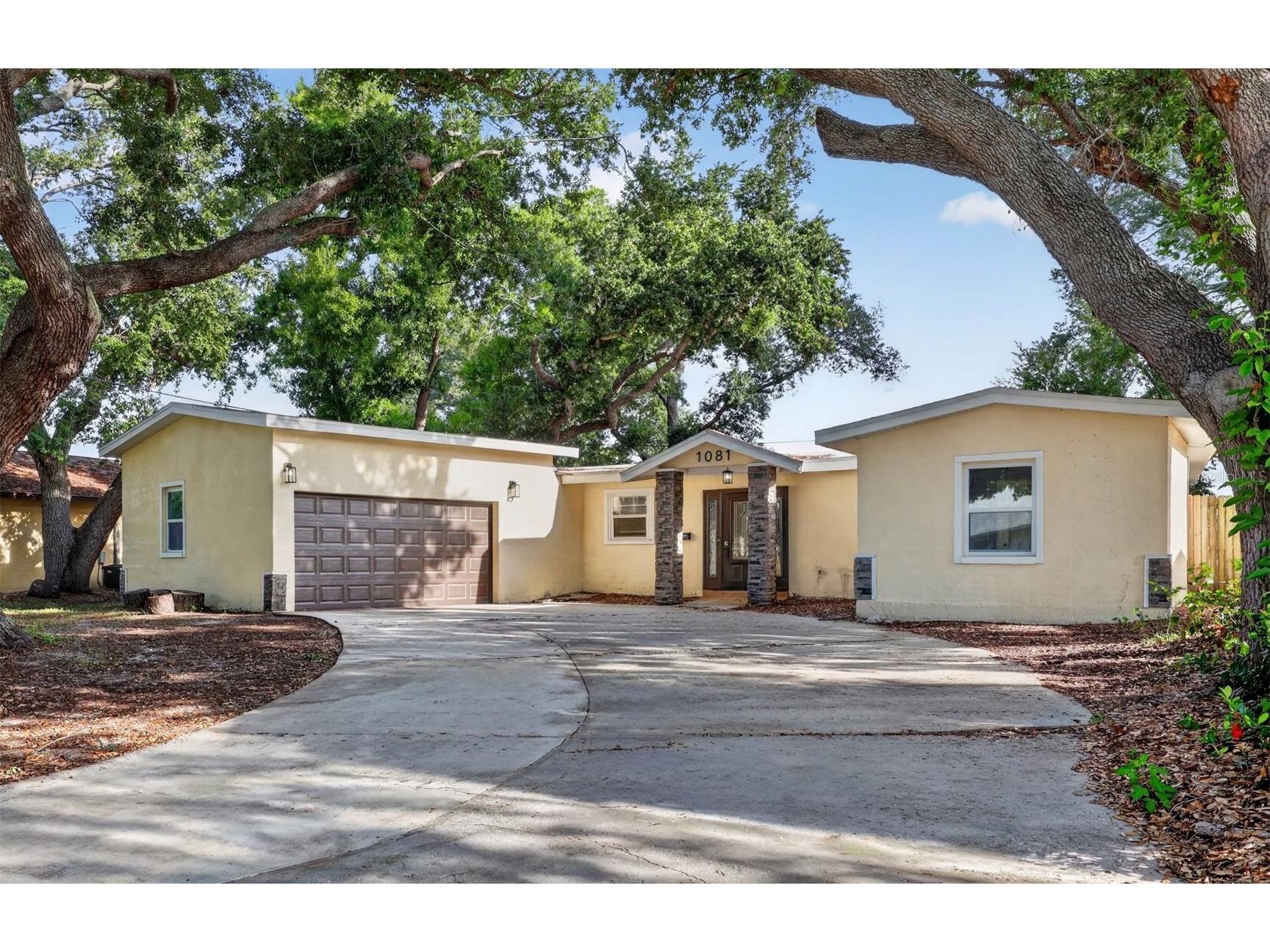 1081 55th Terrace S Saint Petersburg FL 33705 A4690888 image3