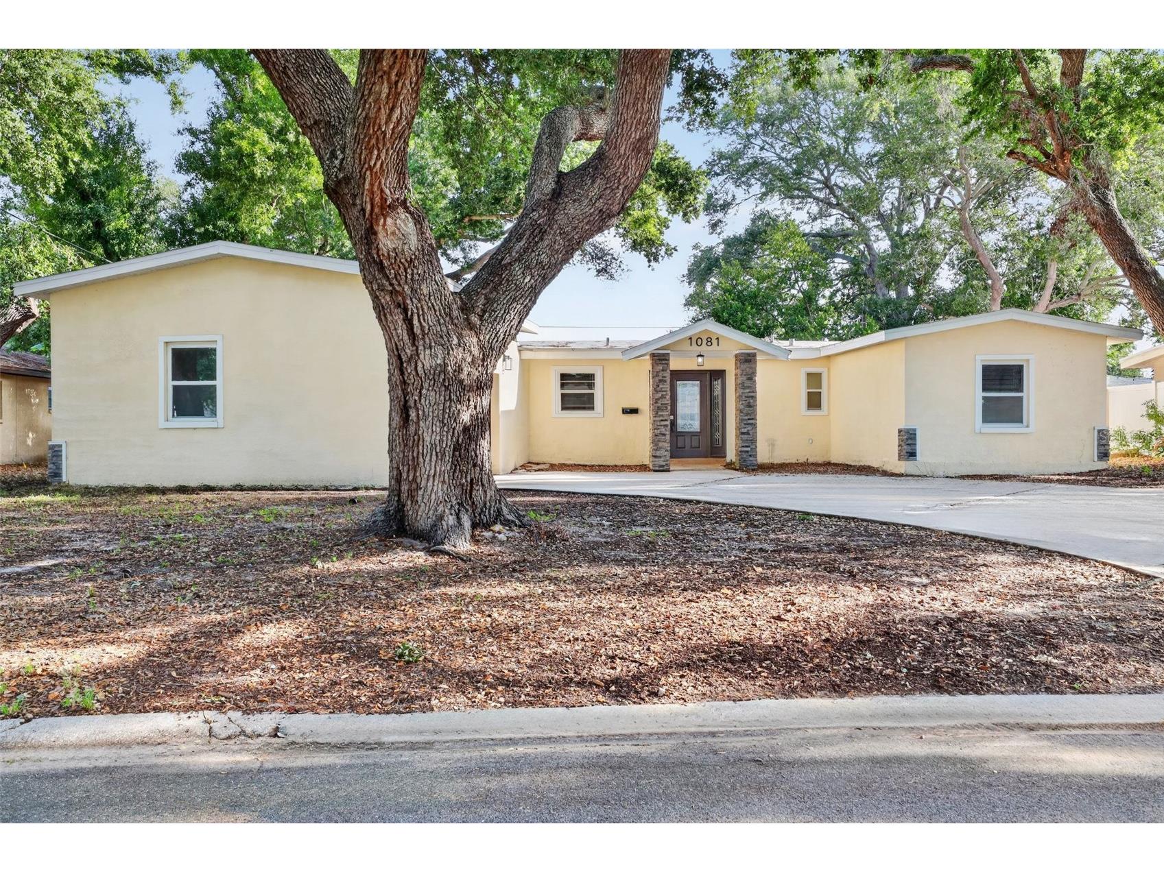 1081 55th Terrace S Saint Petersburg FL 33705 A4690888 image52
