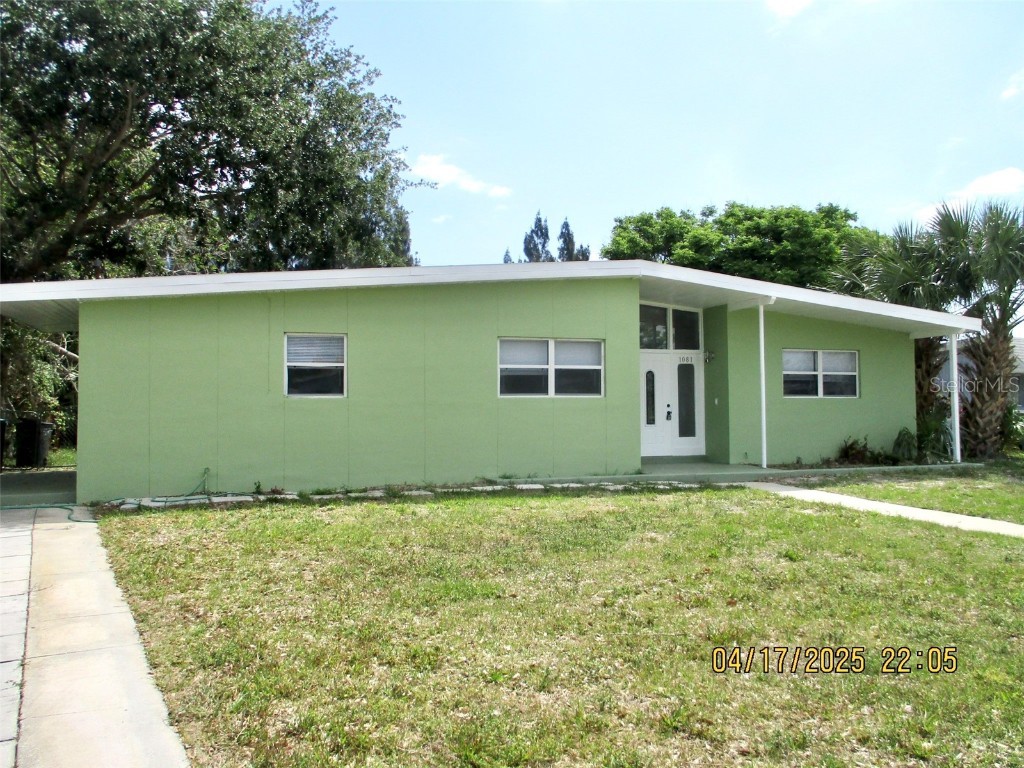 1081 Bianca Drive NE Palm Bay FL 32905 V4942240 image1