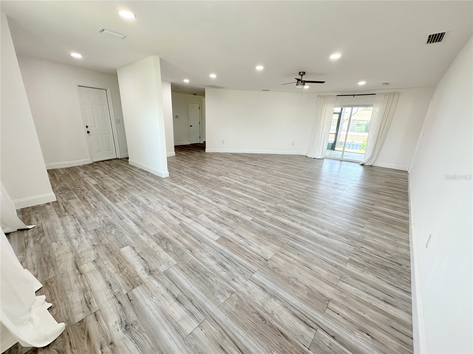 1081 Humboldt Street Englewood FL 34224 - Rocky Creek D6147381 image3